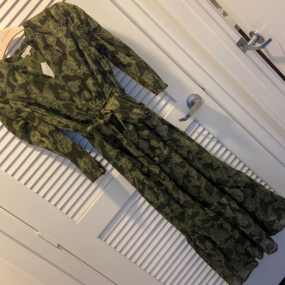 Long dress for day or night